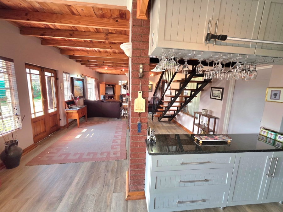4 Bedroom Property for Sale in La Provance Free State